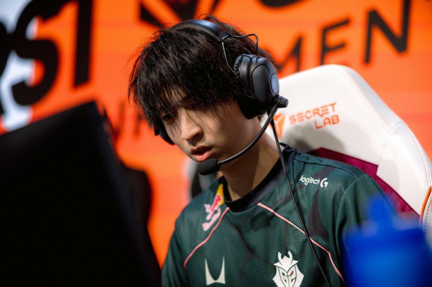 GEN thua chóng vánh G2, địa chấn tại FST 2026 810468