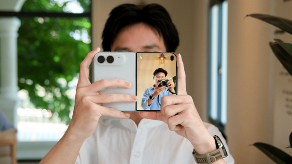 iphone-duo-1 Tất tần tật tính năng trên iPhone Duo không phải Android gập nào cũng làm được